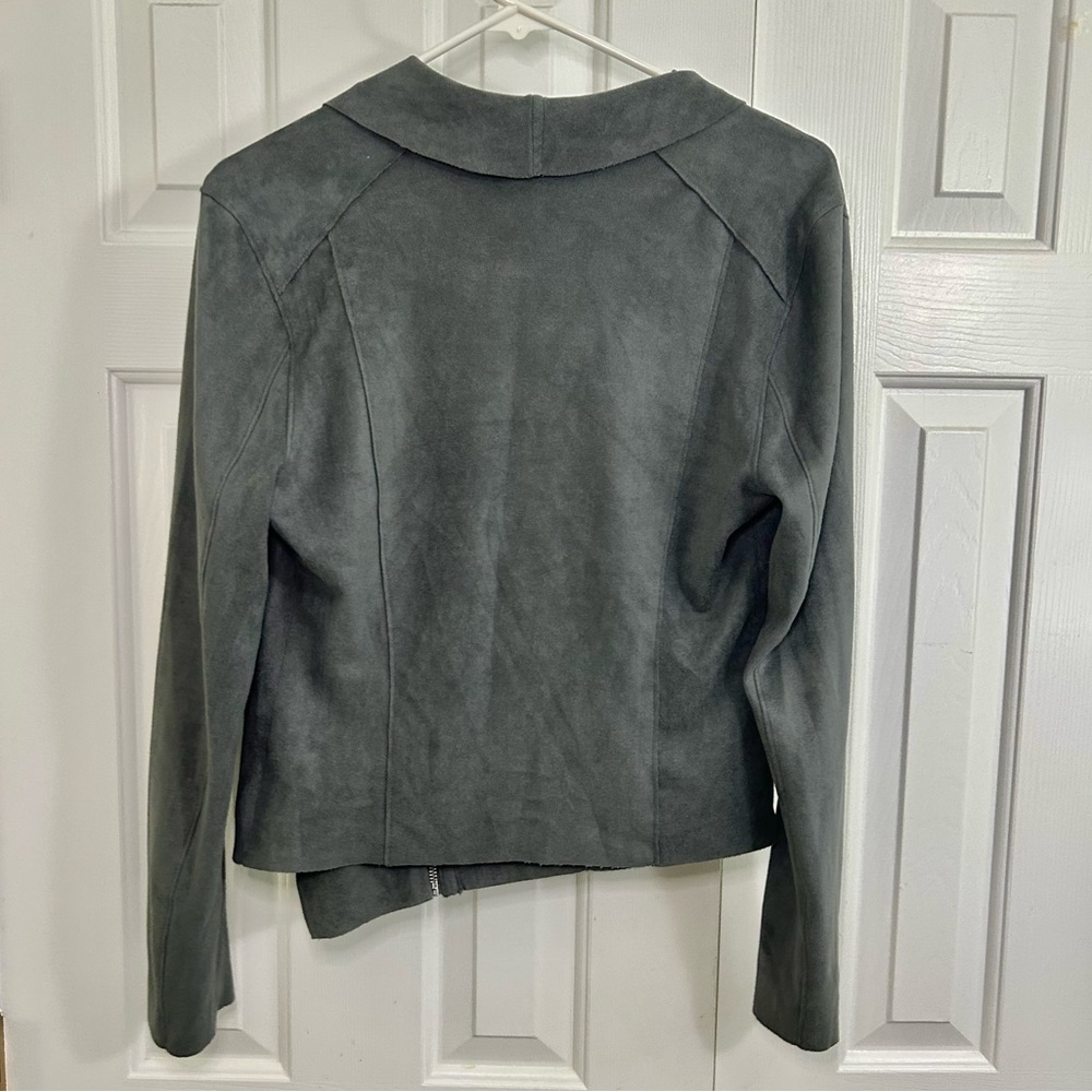 BlankNYC Gray Asymmetrical Zip Drape Front Faux Suede Jacket Size Small - Picture 5 of 13